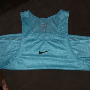 Nike mesh workout crop muscle tank